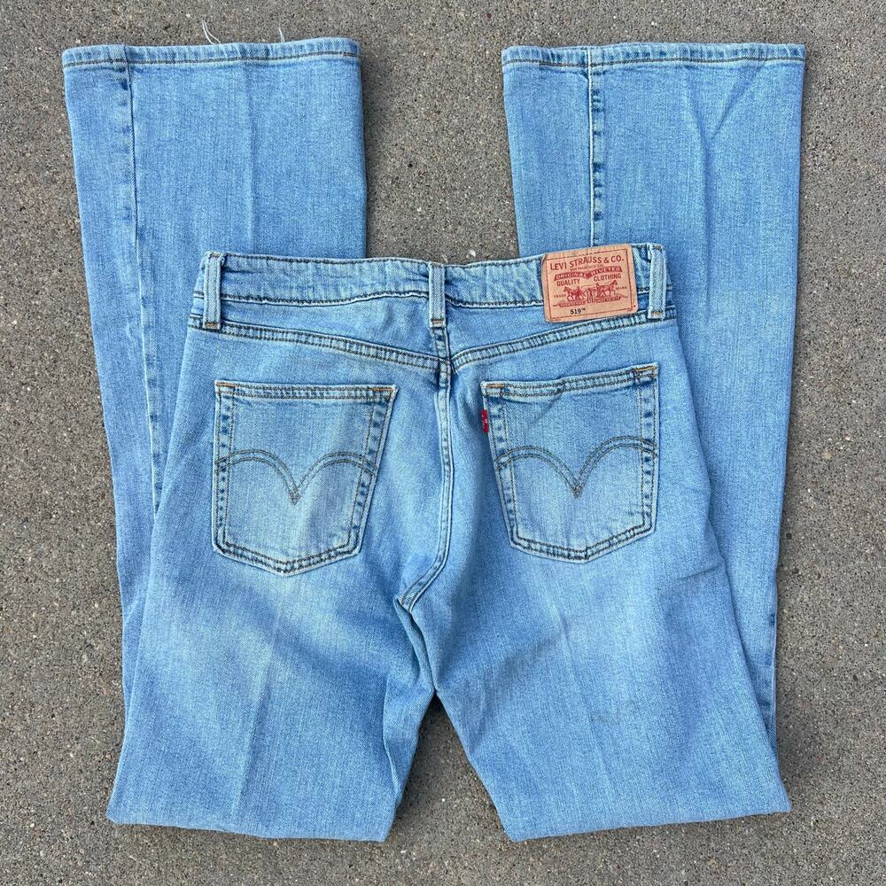 Vintage Y2K Levi's 519 Low Rise Flare Jeans Light Stone Wash Size 7 Long Junior